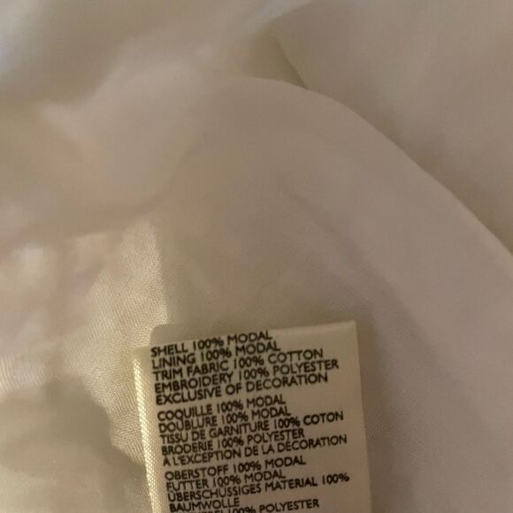 New Free People Taya Romper white lace halter size 4
Retail $198 - Picture 15 of 15